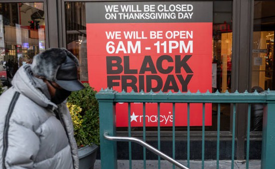 Chi tiêu mua sắm tại Mỹ giảm trong ngày Black Friday