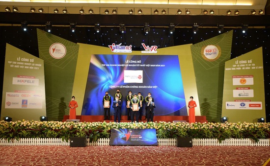VCSC được vinh danh trong Top 50 doanh nghiệp lợi nhuận xuất sắc Việt Nam