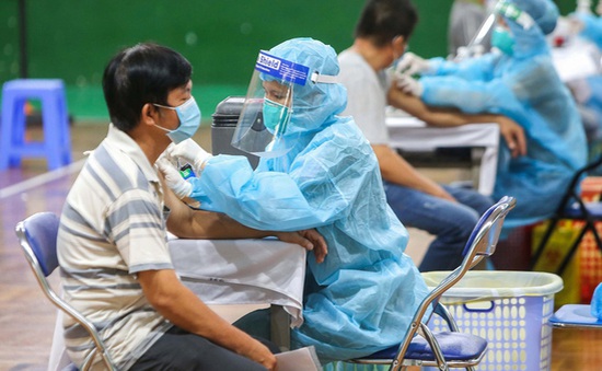 TP Hồ Chí Minh kiến nghị sớm tiêm vaccine mũi 3 cho công nhân