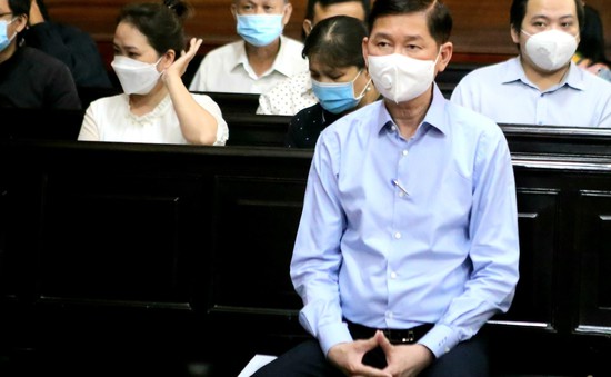 Nguyên Phó Chủ tịch TP Hồ Chí Minh Trần Vĩnh Tuyến đối diện án 7-8 năm tù