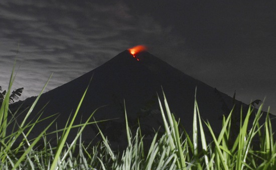 Số nạn nhân thiệt mạng do núi lửa Semeru phun trào ở Indonesia tăng lên 34 người