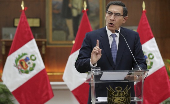 Cựu Tổng thống Peru Martin Vizcarra bị tố tranh lượt tiêm vaccine COVID-19