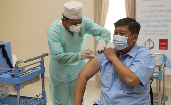 Bùng phát lây nhiễm COVID-19 trong cộng đồng tại Campuchia