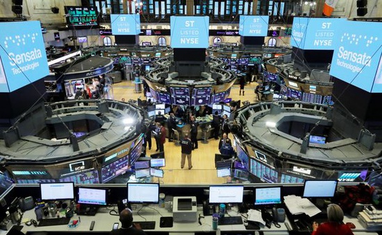 Thị trường chứng khoán sụp đổ - Nỗi ám ảnh của giới đầu tư tài chính