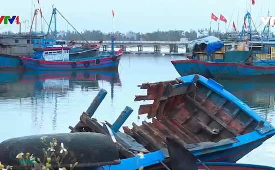 Bất tiện với tàu cá xa bờ khi cập cảng Sa Huỳnh