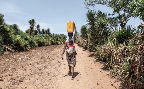 20% trẻ em trên toàn cầu phải sống trong tình cảnh thiếu nước sạch