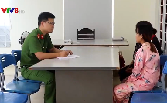 Nghệ An: Bàn giao 3 phụ nữ vượt biên qua Trung Quốc bán bào thai