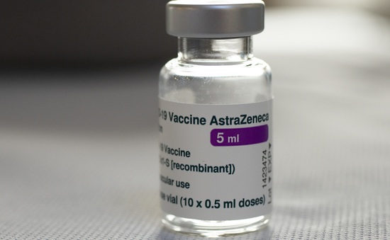 EU khởi kiện AstraZeneca do chậm giao vaccine COVID-19
