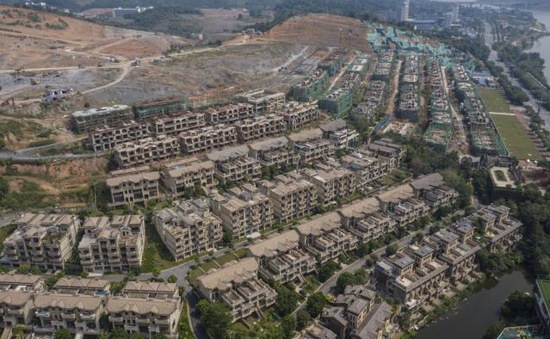 Trung Quốc siết tín dụng để ghìm sốt bất động sản