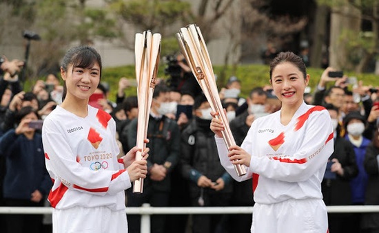 Tỉnh Osaka ngăn đoàn rước đuốc Olympic đi qua vì dịch COVID-19
