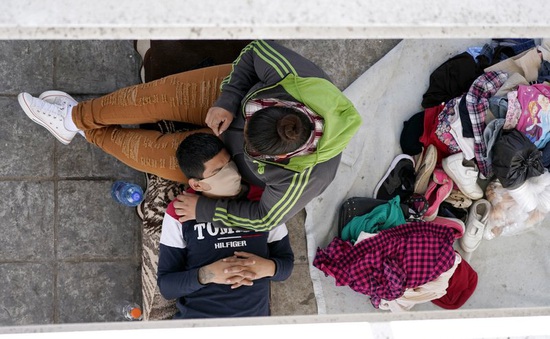 Kỷ lục gần 19.000 trẻ vượt biên từ Mexico vào Mỹ trong tháng 3