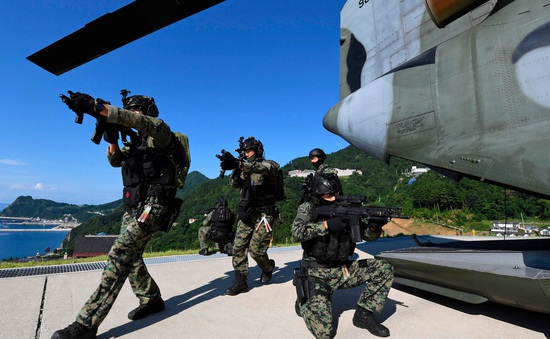 Hàn Quốc tập trận phòng thủ quanh quần đảo tranh chấp với Nhật Bản