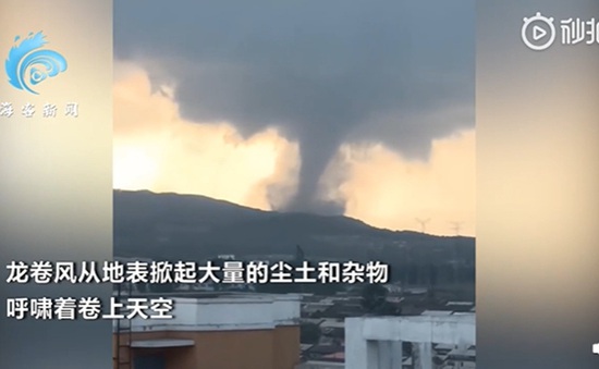 Lốc xoáy tàn phá nghiêm trọng tỉnh Hắc Long Giang (Trung Quốc), ít nhất 1 người thiệt mạng