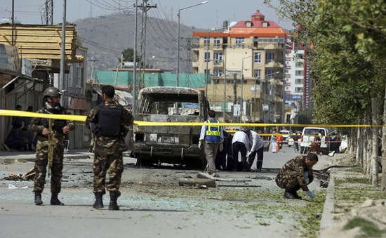 Đánh bom xe bus liên tiếp ở Kabul (Afghanistan) khiến 12 người thiệt mạng