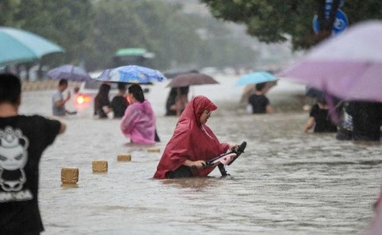 Chủ tịch Trung Quốc tuyên bố tình trạng lũ lụt đặc biệt nghiêm trọng
