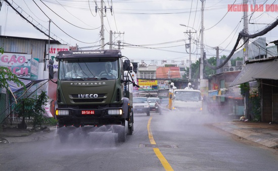 TP Hồ Chí Minh dùng 6 tấn hóa chất để phun khử khuẩn toàn thành phố