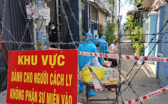 TP Hồ Chí Minh cung cấp nhu yếu phẩm cho các khu cách ly, phong tỏa