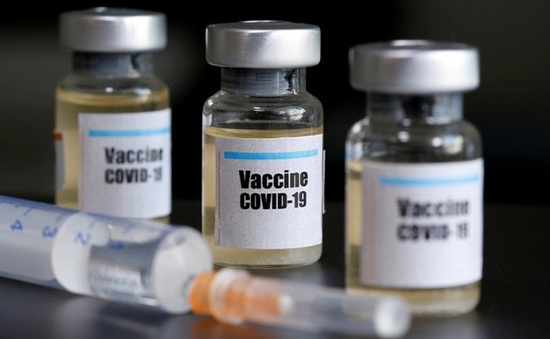 Cách phân biệt triệu chứng của COVID-19 và tác dụng phụ của vaccine