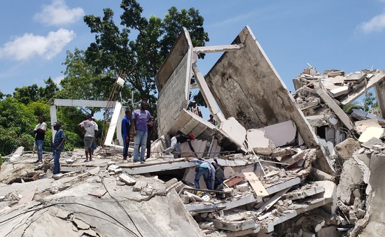 Động đất ở Haiti: Nạn nhân tử vong tăng lên 1.297 người, gần 6.000 người bị thương