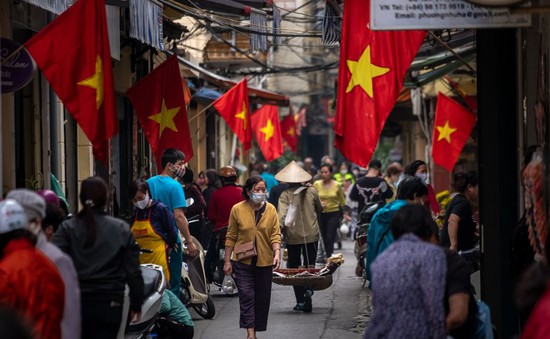 “Làn sóng dịch hiện tại không thể làm trật đường ray kinh tế Việt Nam”