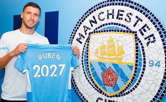 Ruben Dias gia hạn hợp đồng với Manchester City