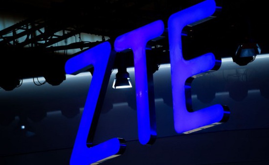 ZTE Axon 30 - Smartphone đầu tiên có RAM 20 GB