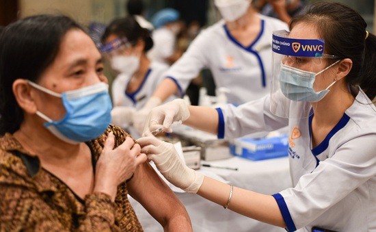 Hà Nội hoàn thành tiêm trên 4 triệu liều vaccine