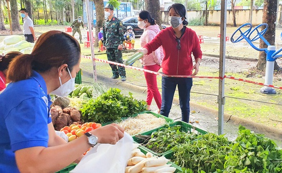 TP Hồ Chí Minh khởi động chợ dã chiến trong nội thành