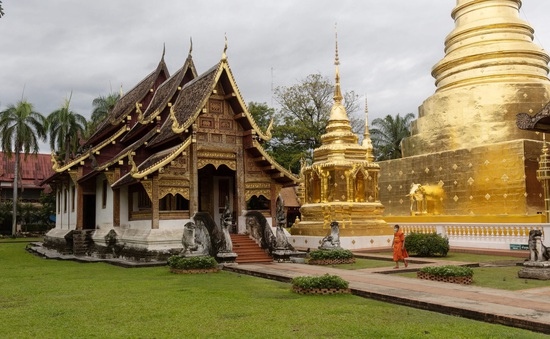 Thái Lan tạm dời lịch đón du khách tại các thành phố lớn