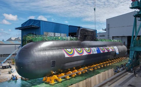 Hàn Quốc ra mắt tàu ngầm nội địa thứ ba trang bị tên lửa đạn đạo