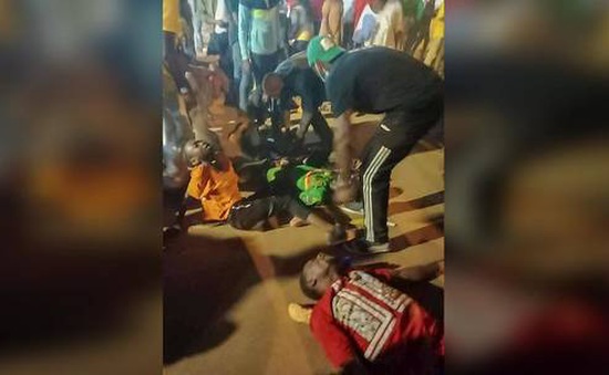 Ít nhất 8 người chết, 40 người bị thương trong vụ giẫm đạp ở sân vận động Cameroon