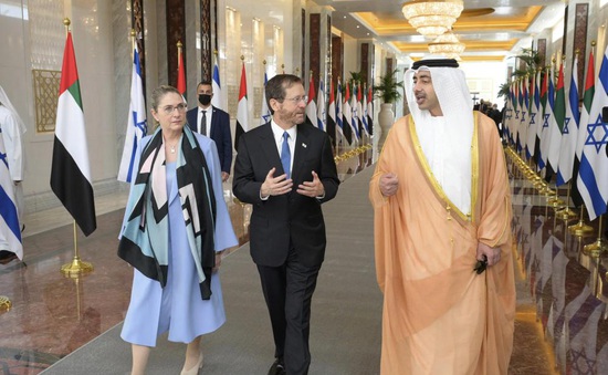 Tổng thống Israel Herzog lần đầu tiên thăm chính thức UAE