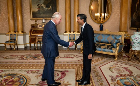 Tân Thủ tướng Anh Rishi Sunak và những thách thức nhằm vực dậy nền kinh tế