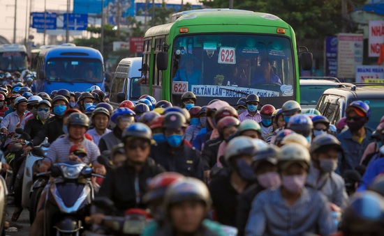 Đẩy nhanh tiến độ 5 dự án hạ tầng kết nối giao thông TP Hồ Chí Minh - Long An