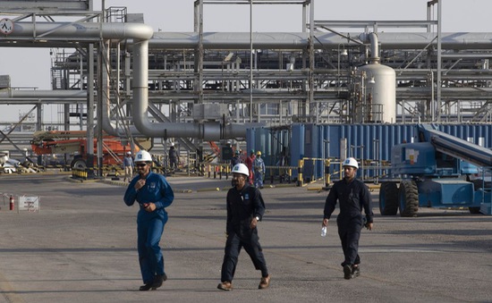 Saudi Aramco cung cấp đủ dầu thô cho châu Á