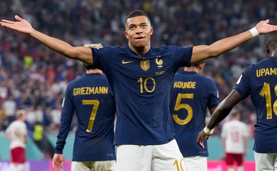 HLV tuyển Pháp không quan tâm tới "lời nguyền" World Cup