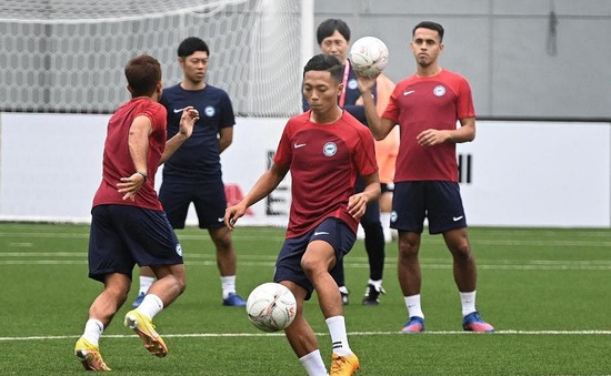 Ngôi sao tuyển Singapore: Từ nhân viên dọn nhà tới cầu thủ lương 5 chữ số