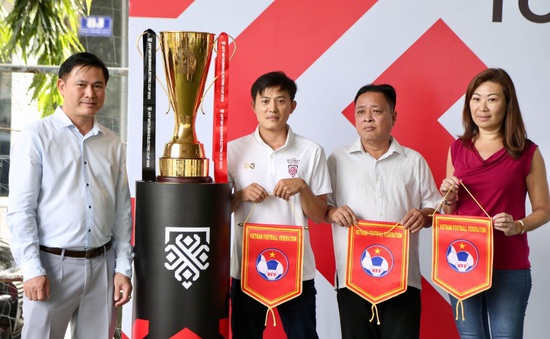 Cúp AFF Mitsubishi Electric 2022 có mặt tại Việt Nam