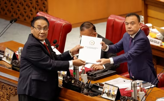 Quốc hội Indonesia thông qua luật cấm quan hệ tình dục ngoài hôn nhân