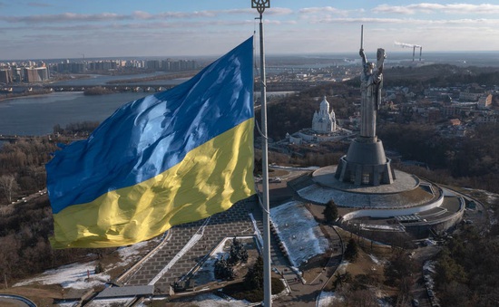 Anh chuyển Đại sứ quán khỏi thủ đô Kiev, kêu gọi công dân rời Ukraine