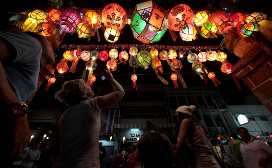 Thái Lan thúc đẩy bong bóng du lịch với Trung Quốc và Malaysia