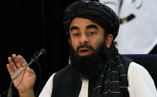 Taliban hạn chế người dân Afghanistan ra nước ngoài, Mỹ và Anh lo ngại