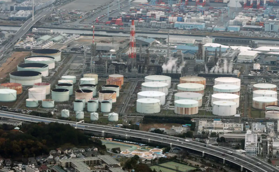 Nhật Bản chuẩn bị bán đấu giá gần 2 triệu thùng dầu thô