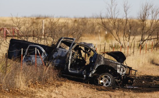 Bé trai 13 tuổi lái xe bán tải va chạm với xe du lịch khiến 9 người thiệt mạng ở Texas