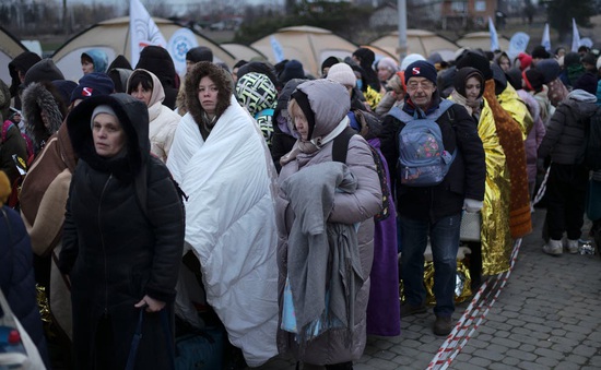 Châu Âu hỗ trợ tiếp nhận người lánh nạn từ Ukraine, Nga hướng tới đàm phàn thực chất hơn với Ukraine