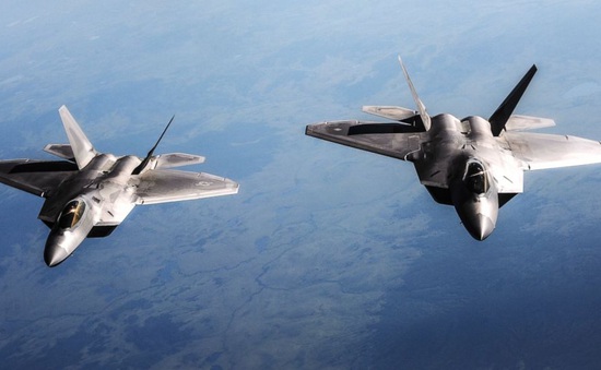 Lầu Năm Góc muốn loại bỏ hàng chục máy bay chiến đấu F-22