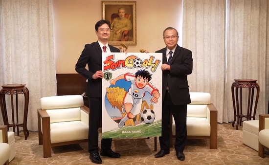 Bộ truyện tranh đầu tiên về bóng đá Việt Nam sắp được xuất bản ở Nhật Bản