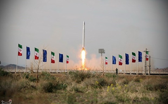 Iran phóng thành công vệ tinh quân sự thứ hai vào quỹ đạo