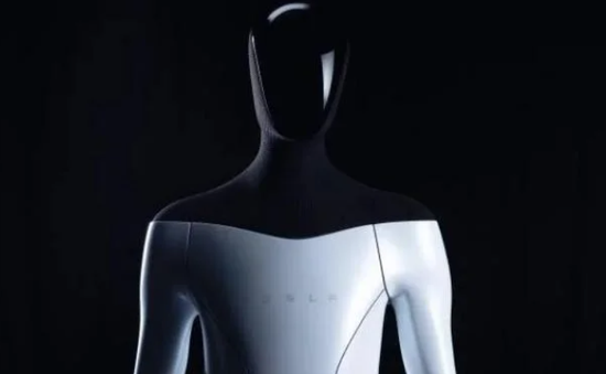 Tesla có thể sản xuất robot hình người vào năm 2023