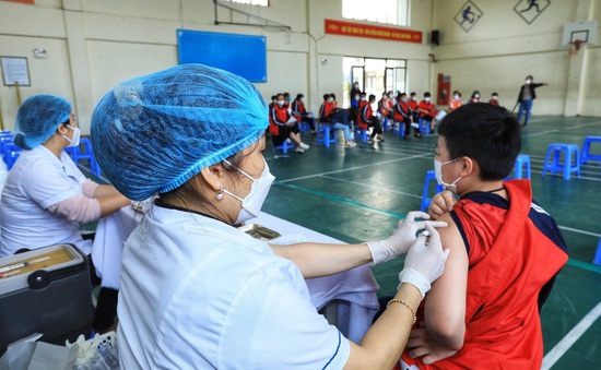 Hơn 40 tỉnh, thành đã tiêm vaccine cho trẻ